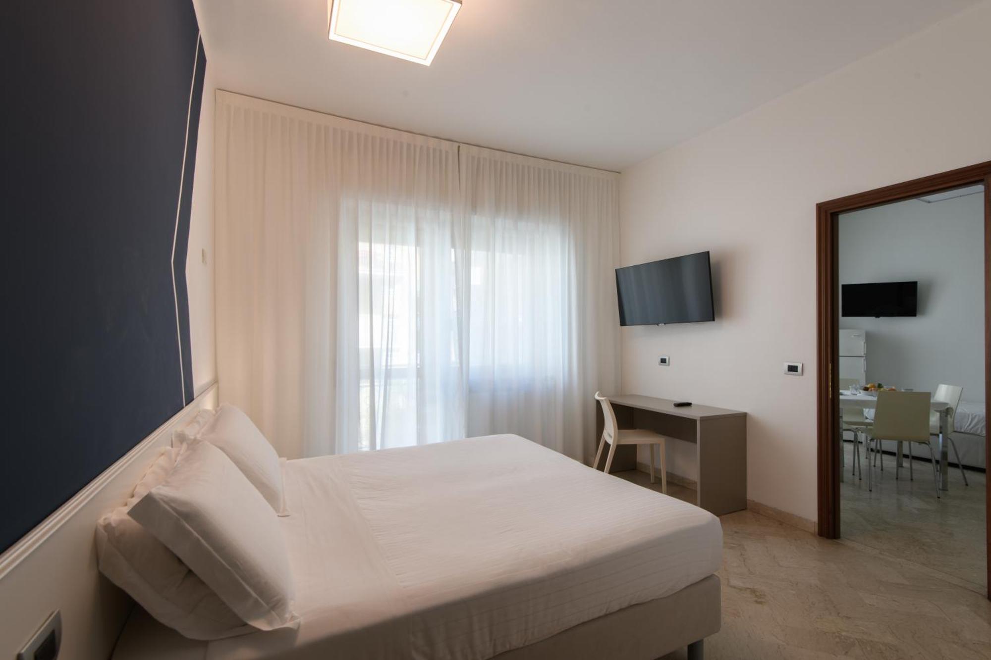 Hotel Sasso Diano Marina Esterno foto