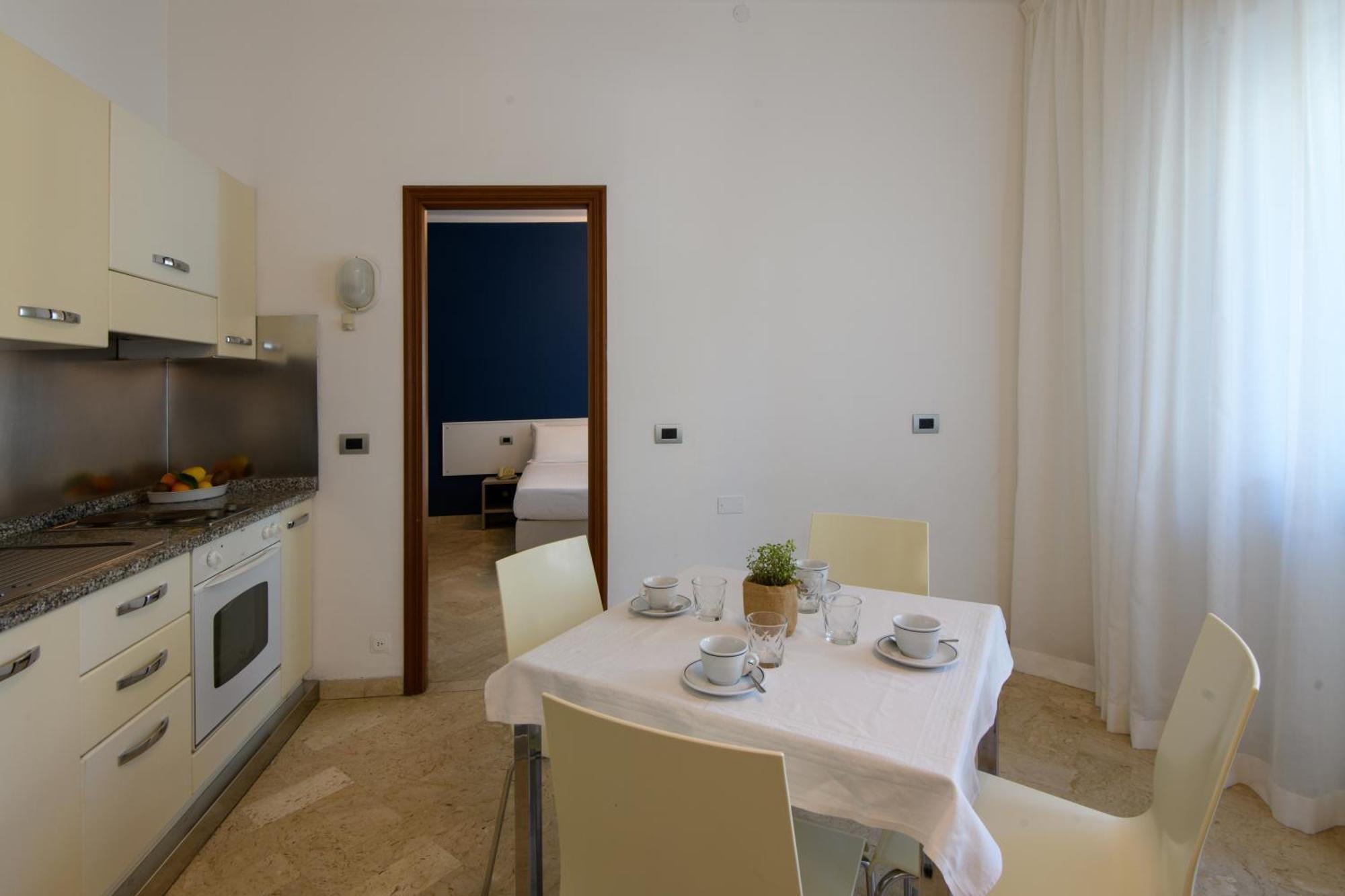 Hotel Sasso Diano Marina Esterno foto