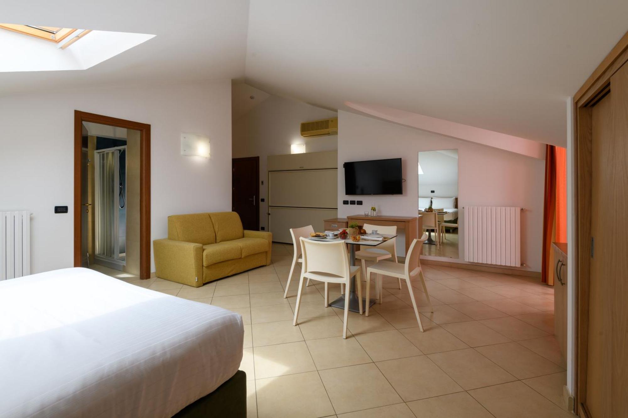 Hotel Sasso Diano Marina Esterno foto