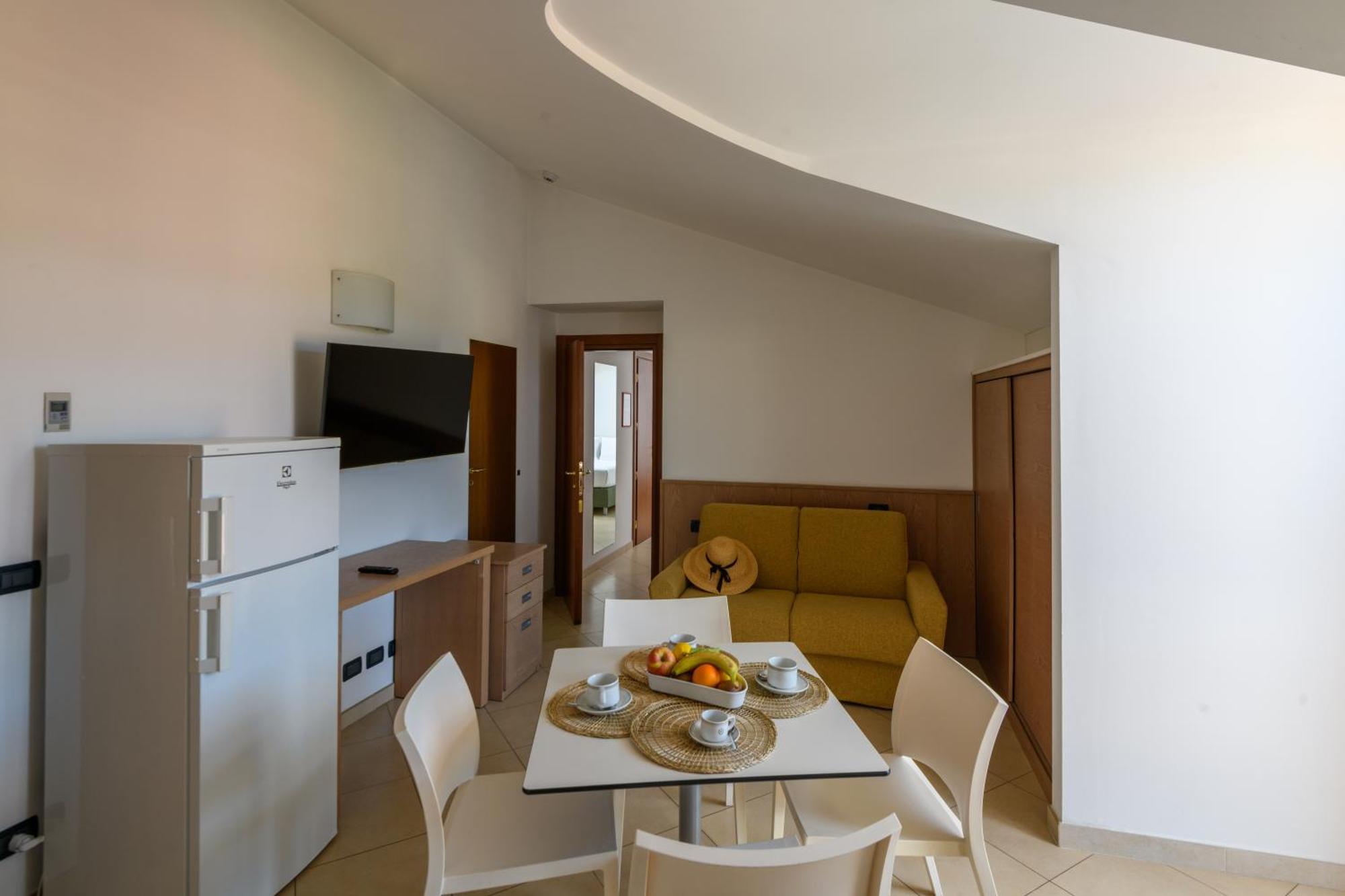 Hotel Sasso Diano Marina Esterno foto