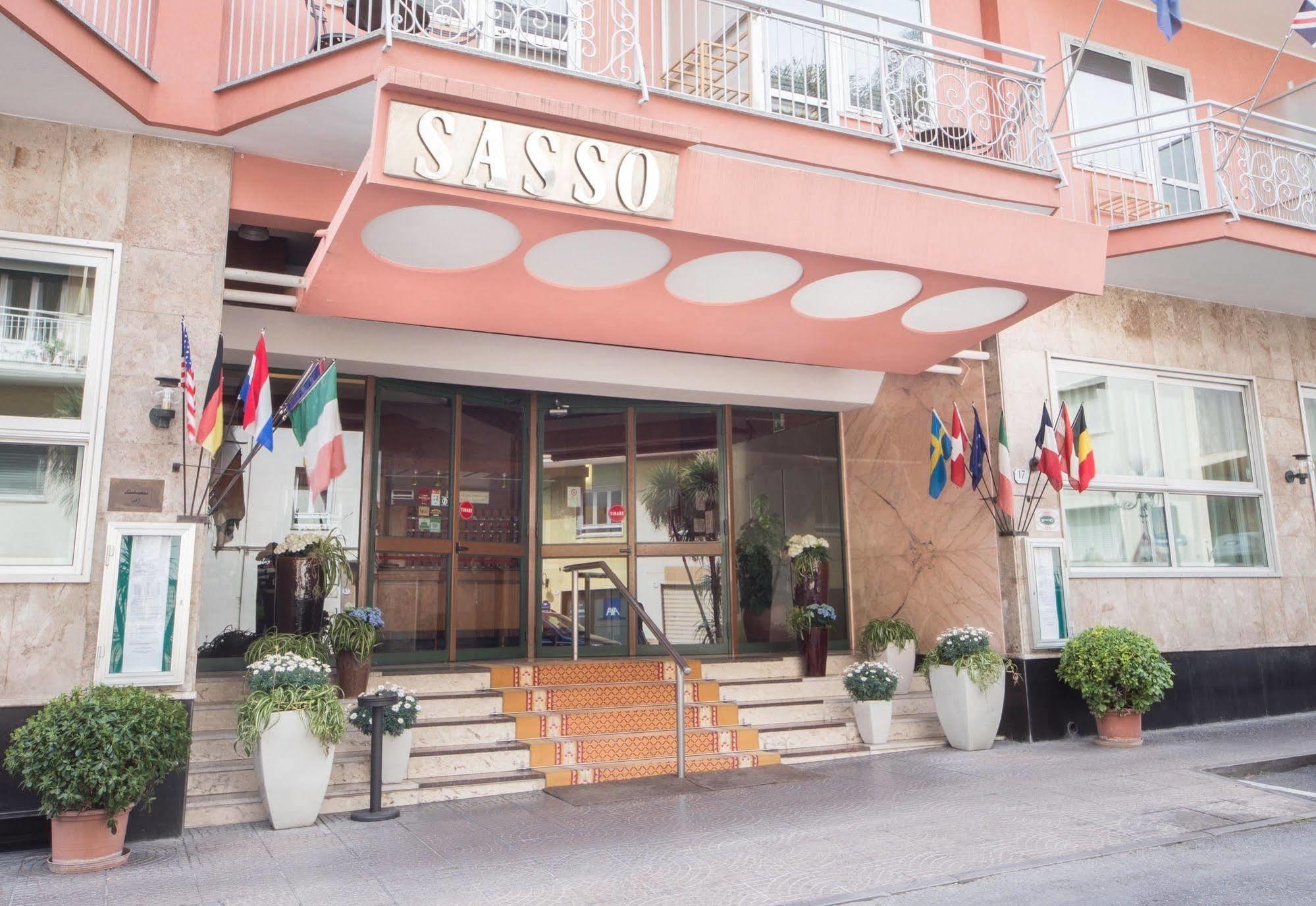 Hotel Sasso Diano Marina Esterno foto